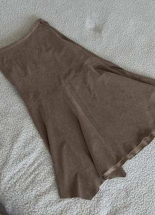 Роскошная базовая длинная бежевая юбка клеш под замшу, винтаж.9 фото