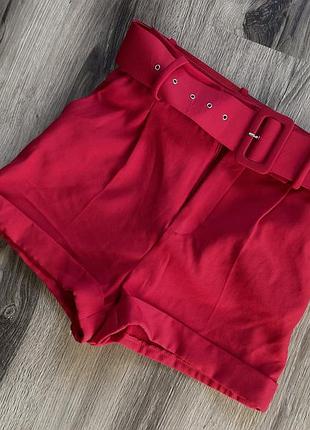 Классические шорты zara
