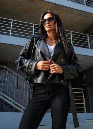 Куртка - косуха женская черная, куртка короткая,  на подкладке, демисезонная осенняя весенняя черная2 фото