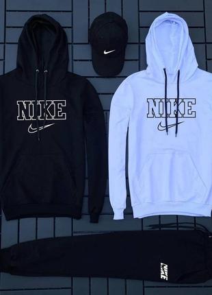 Костюм найк tuned nike худи оверсайз с капюшоном брюки на манжетах комплект белый черный мужской натуральный