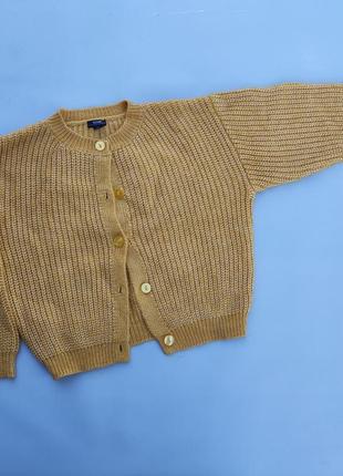 Вязаная кофточка на 6 лет