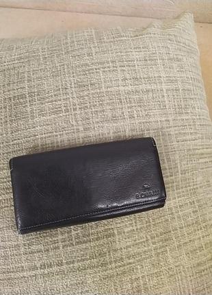Гаманець з дуже якісної шкіри