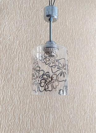 Небольшая люстра светильник подвес на 1 лампу