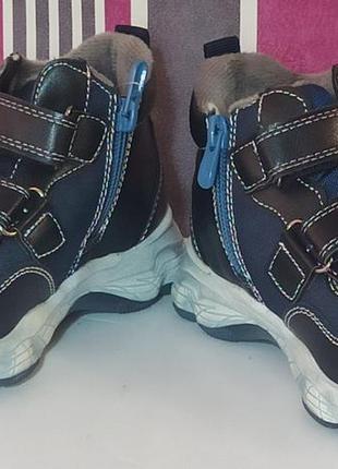 Демисезонные ботинки для мальчика утепленные на флисе 5975 weestep сказка р.325 фото