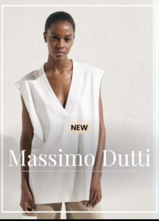 Топ від massimo dutti з v-образним вирiзом