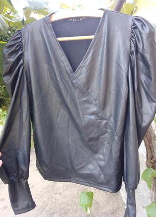 Блуза из кожзама2 фото