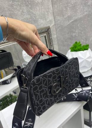 Черная стильная трендовая эффектная сумочка кроссбоди3 фото