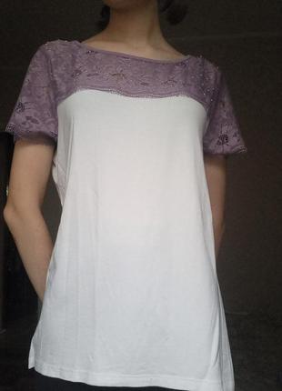 Футболка с кружевом