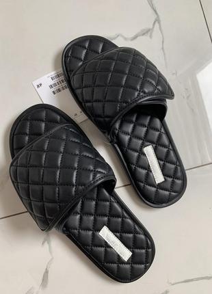 Шльопанці h&m