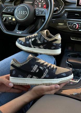 Жіночі кросівки коричневі з чорним nike sb dunk low travis scott w