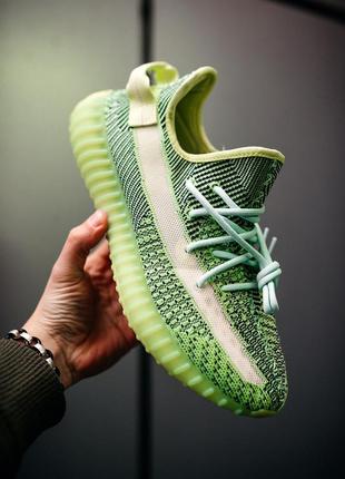 Круті рефлективні чоловічі кросівки adidas адідас yeezy boost 350 reflective, зелені7 фото