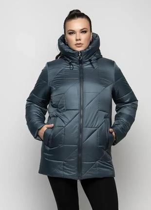 Женская зимняя легкая короткая куртка больших размеров2 фото