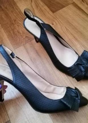 Жіночі туфлі-лодочки з відкритими п'ятками /женские туфли лодочки2 фото