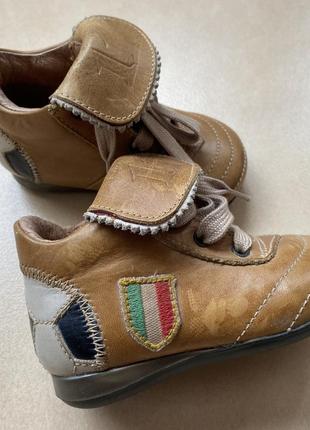 Детские кроссовки кожаные италия6 фото