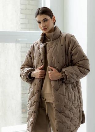 Теплая женская куртка-рубашка стеганая оверсайз синтепух 42-52 размеры разные цвета5 фото