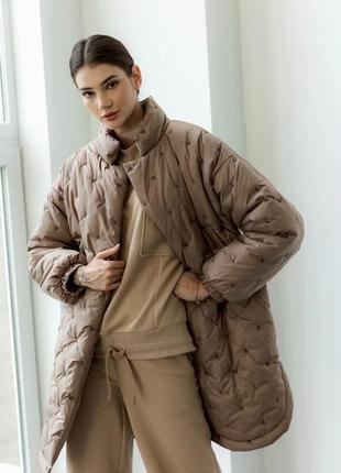 Теплая женская куртка-рубашка стеганая оверсайз синтепух 42-52 размеры разные цвета8 фото
