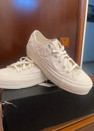 Кеды converse оригинал,размер 8,5 (25,5-26)