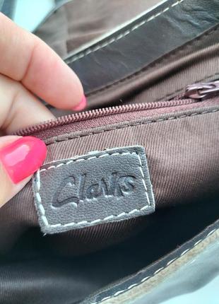 Кожаная фирменная сумка кроссбоди английского бренда clarks! оригинал10 фото