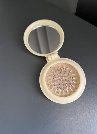 Компактная расческа с зеркалом3 фото
