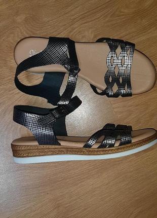 Суперзручні шкіряні босоніжки (іспанія)