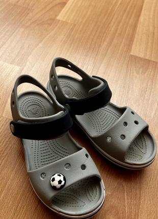 Сандали crocs