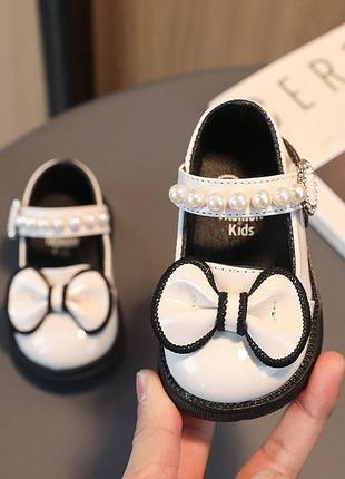 Дитячі туфлі для малюків2 фото