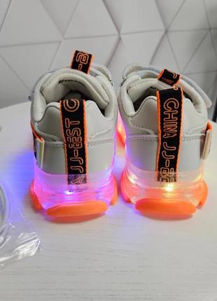 Кроссовки светящиеся с подсветкой led usb подзарядкой распродажа5 фото