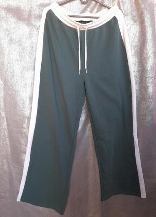 Женские спортивные штаны с высокой посадкой и широкими штанинами1 фото