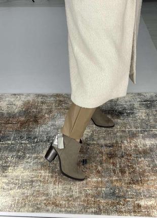 Жіноче взуття бренду primark