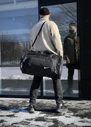 Сумка спортивна дорожня nike через плече чоловіча чорна жіноча | сумка дорожня велика найк2 фото