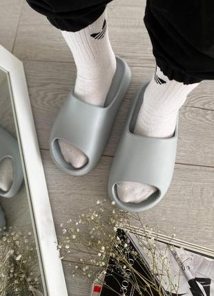 Шльопанці yeezy slide grey8 фото