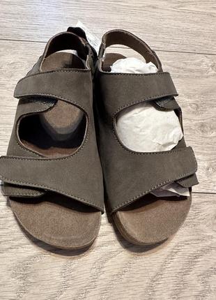 Шкіряні сандалі, босоніжки для хлопчика reserved хакі кежуал6 фото