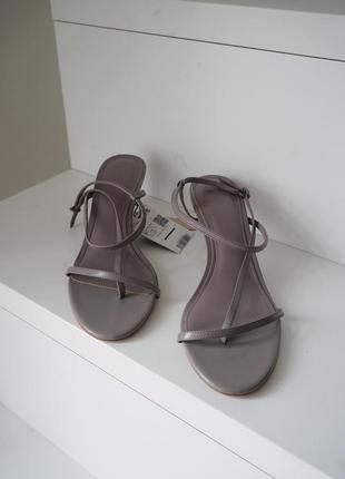 Кожаные сандалии с ремешками mango9 фото