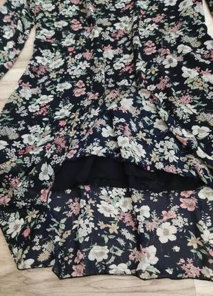 Шифоновое  платье с цветочным принтом5 фото