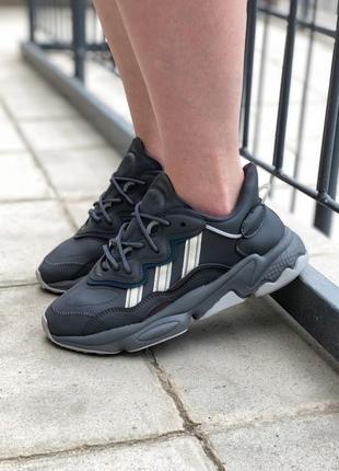 Жіночі кросівки adidas ozweego dark grey4 фото