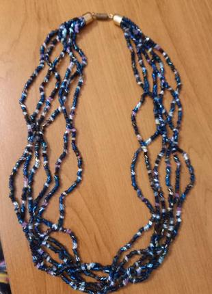 Женское ожерелье из бисера2 фото
