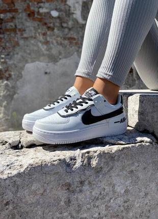 Женские кроссовки кеды nike air force 1 shadow white black найк аир форс шадов беже с чернением8 фото