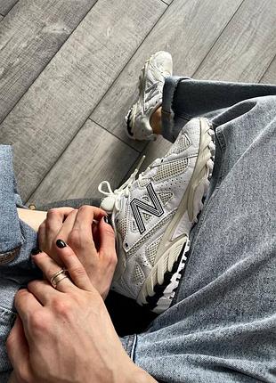 Женские кроссовки new balance