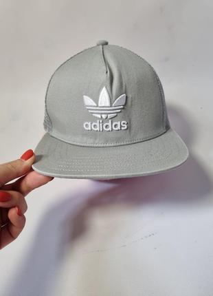 Бейсболка adidas