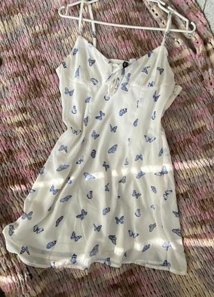 Сукня коротка, біла в принт divided