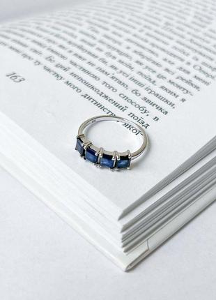 Серебряное кольцо komilfo с натуральным сапфиром 1.667ct, вес изделия 1,8 гр (2143277) 17 размер3 фото