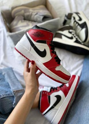 Кросівки nike air jordan retro high red/white