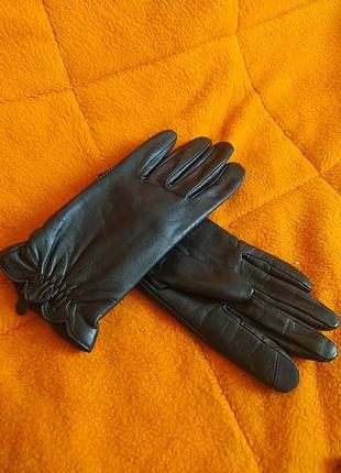 Кожаные перчатки touchpoint3 фото