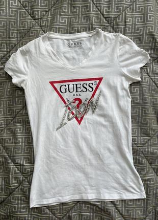 Футболка guess