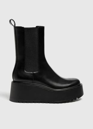 Ботильоны на высокой подошве pull & bear 1006040