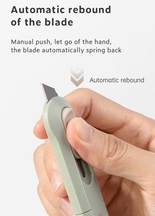 Канцелярский нож deli для коробок и ткани с автозадвижным лезвием