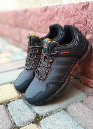 Чоловічі осінні кросівки adidas terrex чорні з коричневим модні кросівки адідас терекс нубук9 фото