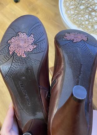 Сапоги ботінки ботфорди чоботи