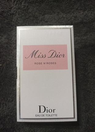 Туалетна вода christian dior miss dior rose n'roses 1 ml