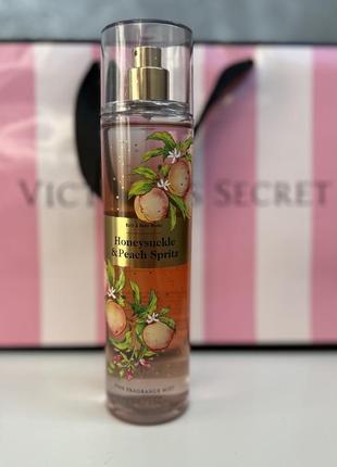 Розпив спрею bath and body works honeysuckle & peach spritz оригінал.